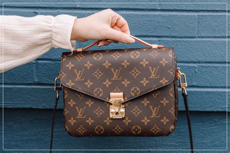 replica louis vuitton bag leather|real louis Vuitton Bag.